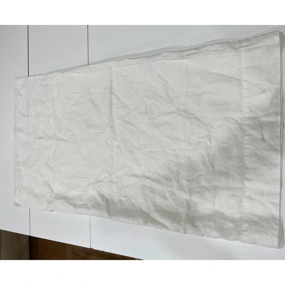 SIMPLE OPULENCE White  100% linen KING Button Pillow Sham